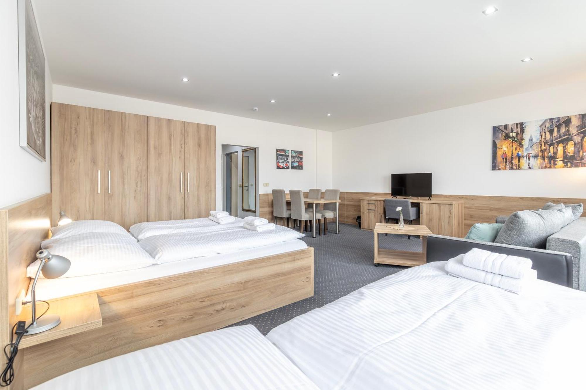Sport Hotel Centrum Valašské Meziříčí エクステリア 写真