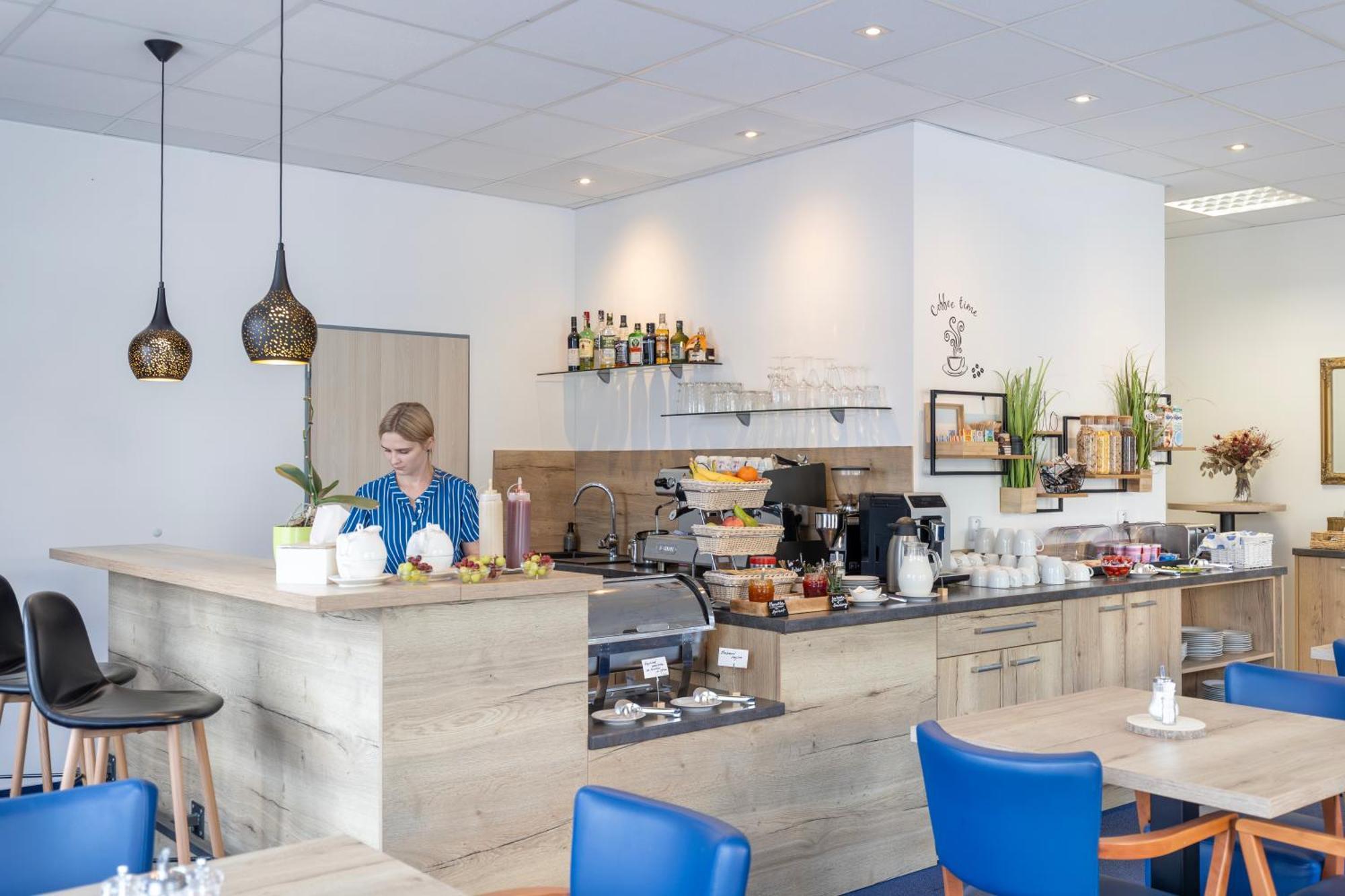 Sport Hotel Centrum Valašské Meziříčí エクステリア 写真