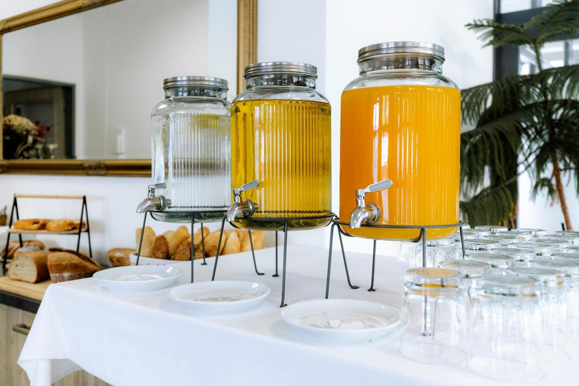 Sport Hotel Centrum Valašské Meziříčí エクステリア 写真
